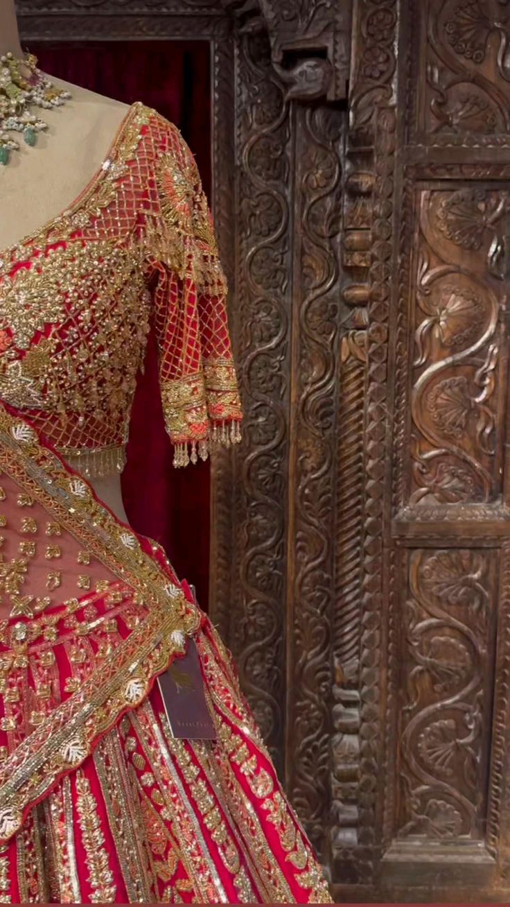 VISIT LIKE AND FOLLOW US  for more details please call or wh
