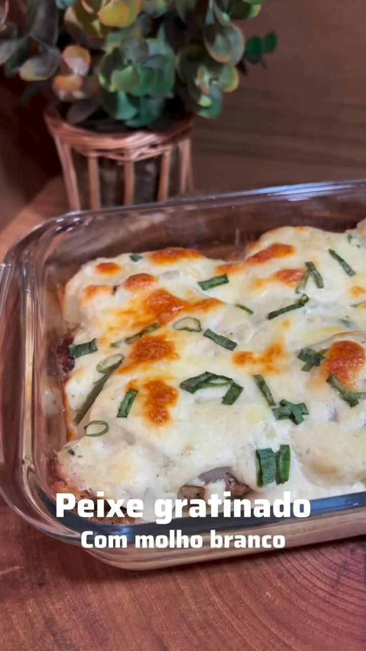 Que tal um peixe gratinado delicioso e saudável 🐟 para o seu