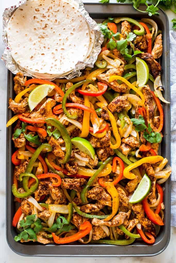 The easiest, DELICIOUS Sheet Pan Chicken Fajitas roasted on 