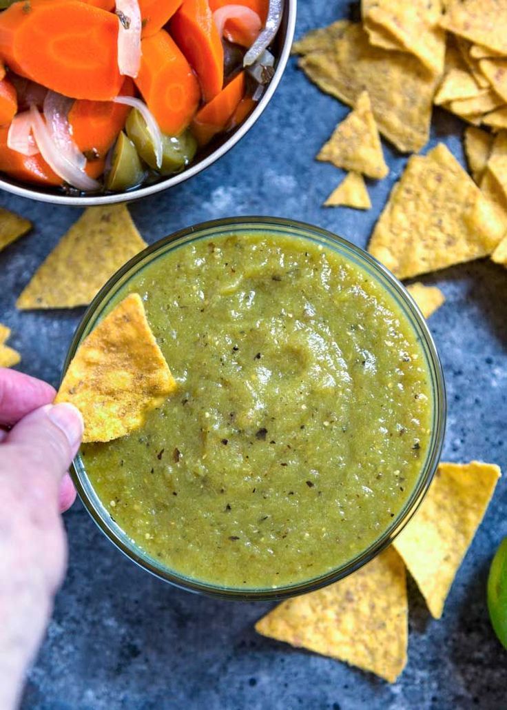 Tomatillo Salsa Verde