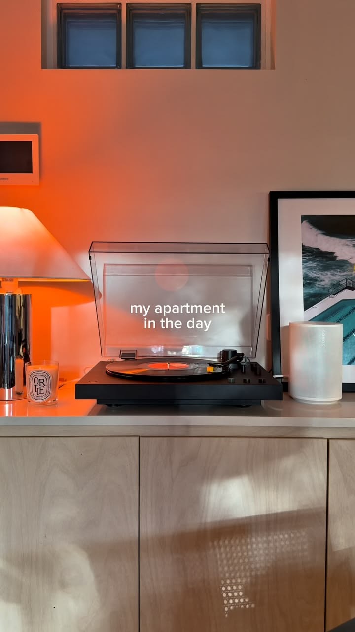 my apartment: day vs night 🛋️
-
-
-
#apartmentinspo #cozyint