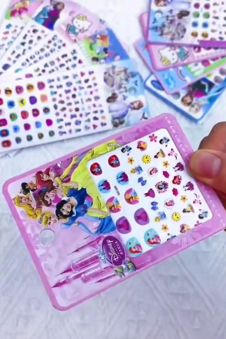 🎀 Transform Your Nails in Seconds! 🎀

✔ 1,400+ Unique Design