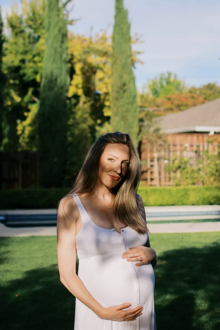 Is there anything better than that first-time mom glow? 
​
​