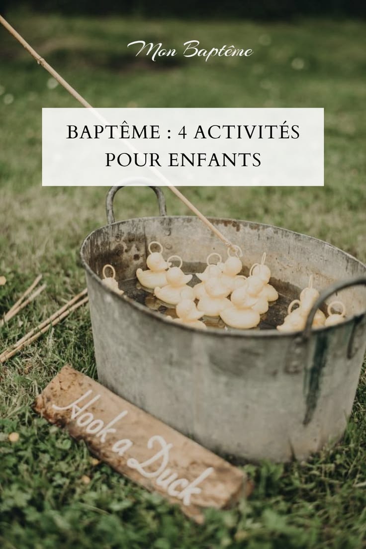 En invitant famille et amis, votre baptême sera vite rempli 