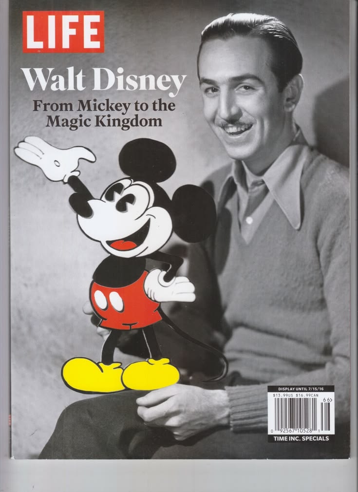 VERY COLLECTIBLE BOOKLET. MAGAZINE BOOKLET IS COMPLETE AND H