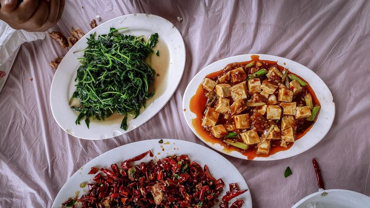 Hengsheng Restaurant in Huang Long Xi Ancient Town