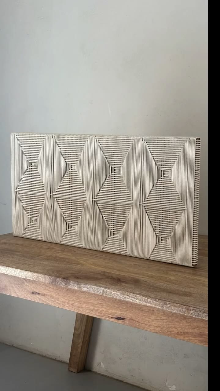 Handcrafted linear dimensions. The play of light and shadow 