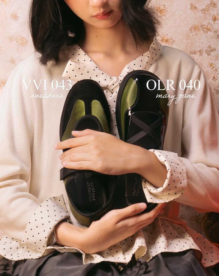 Flat Shoes VVI 043 & OLR 040 Green 💚

Step into effortless s