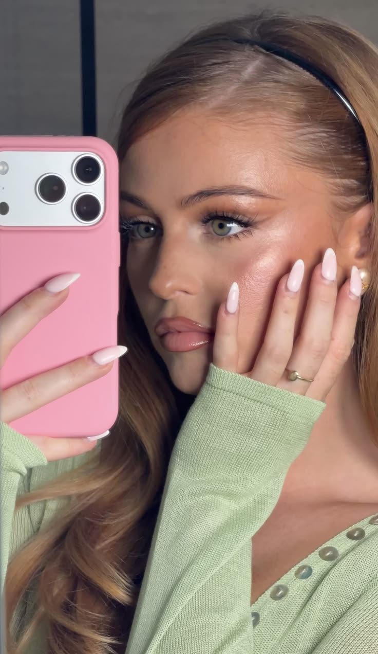 @makeupbysamanthaharvey