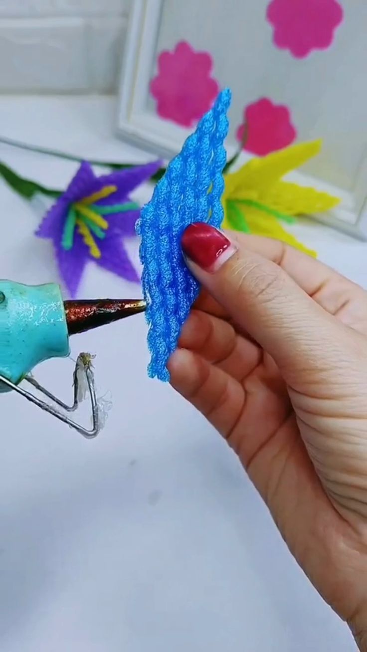 Discover a world of handcrafted inspiration and creativity. 