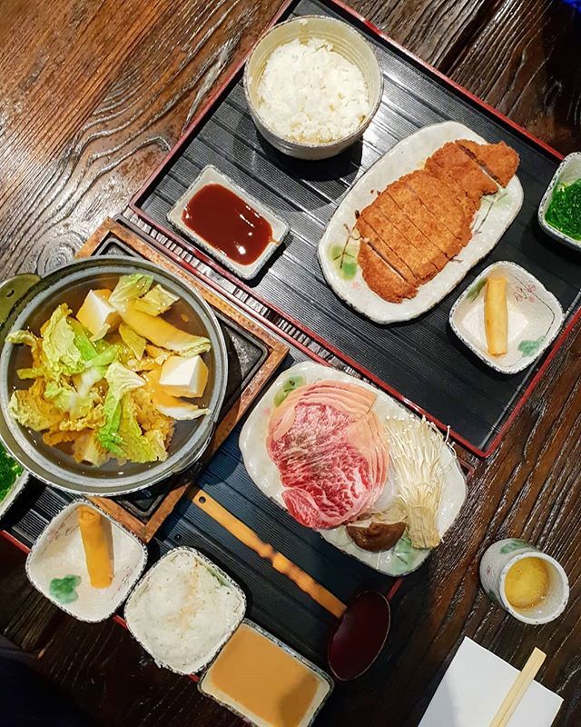 Looking for a complete meal? Grab those Shabu-Shabu set with