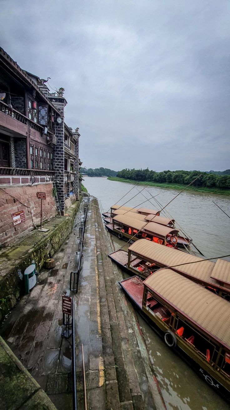 Huang Long Xi Ancient Town