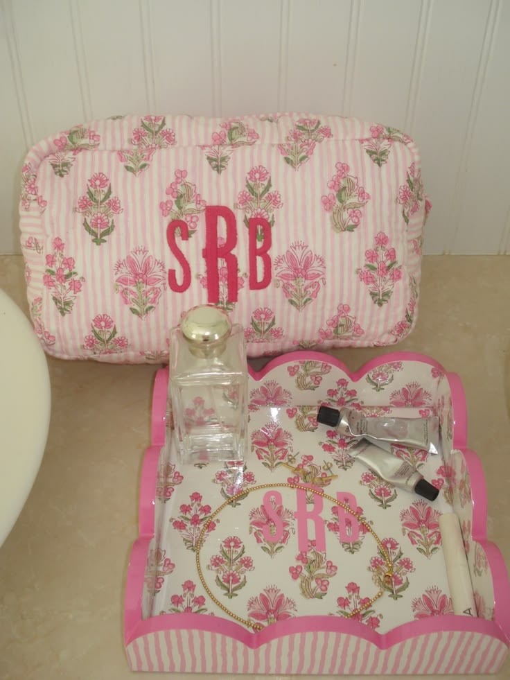 Pretty in pink 💖 Your getting-ready routine just got an upgr