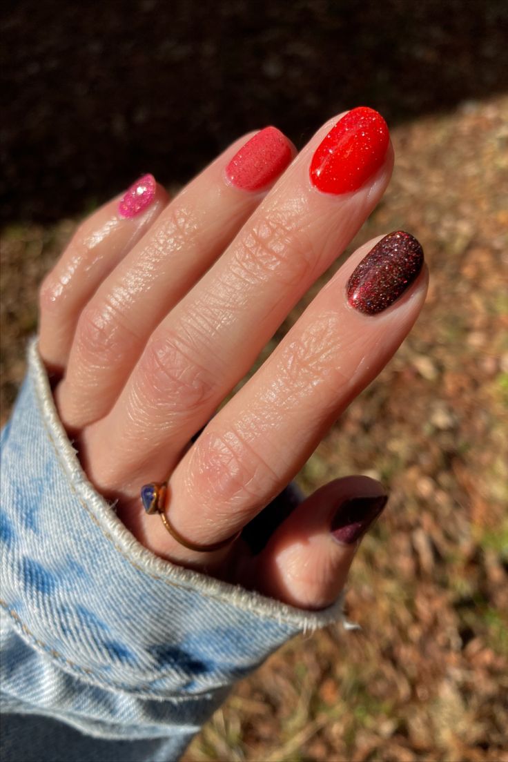 From deep, sultry reds to flirty pinks — this Femme Fatale s