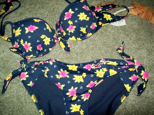 Hollister bikini(: