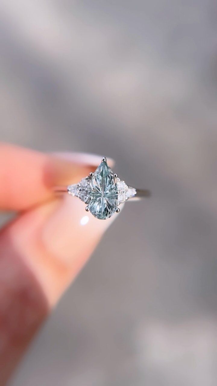 Pear Starbrite sapphires are my favorite 🪞🌙✨ | Instagram