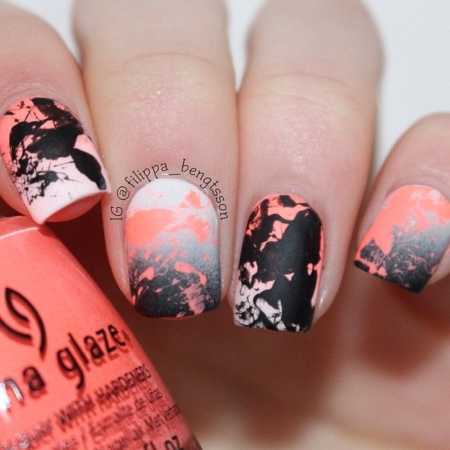 white black  coral MATTE splatter nails by nailsbyfilippaben