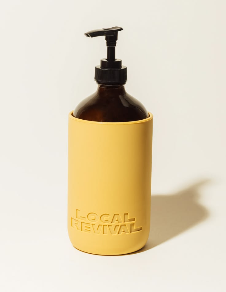 Protect your re-usable 16 oz glass bottles from slips and dr
