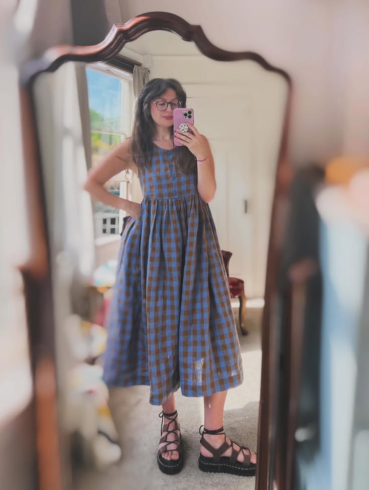 #hinterlanddress • Instagram