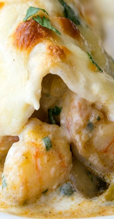 Succulent shellfish and a rich, creamy sauce make these Shri