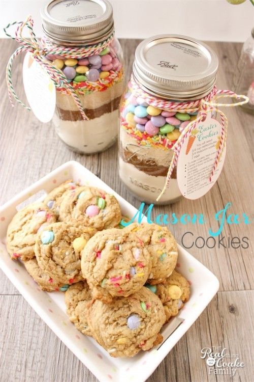 oh my cuteness!  This m&m easter cookie in a mason jar recip