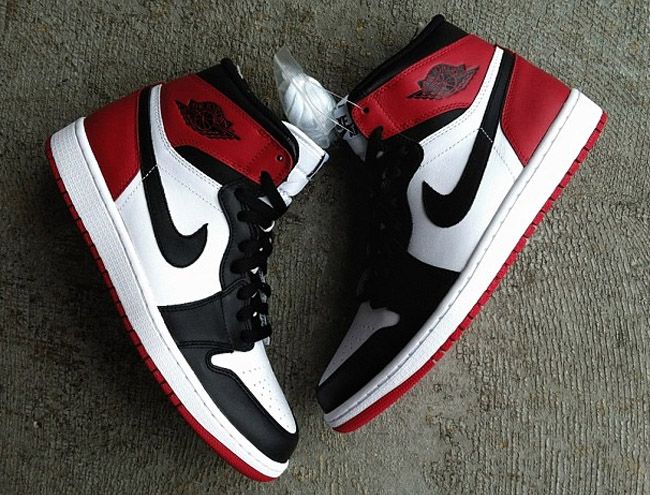 Release Date: Air Jordan 1 Retro High OG Black Toe