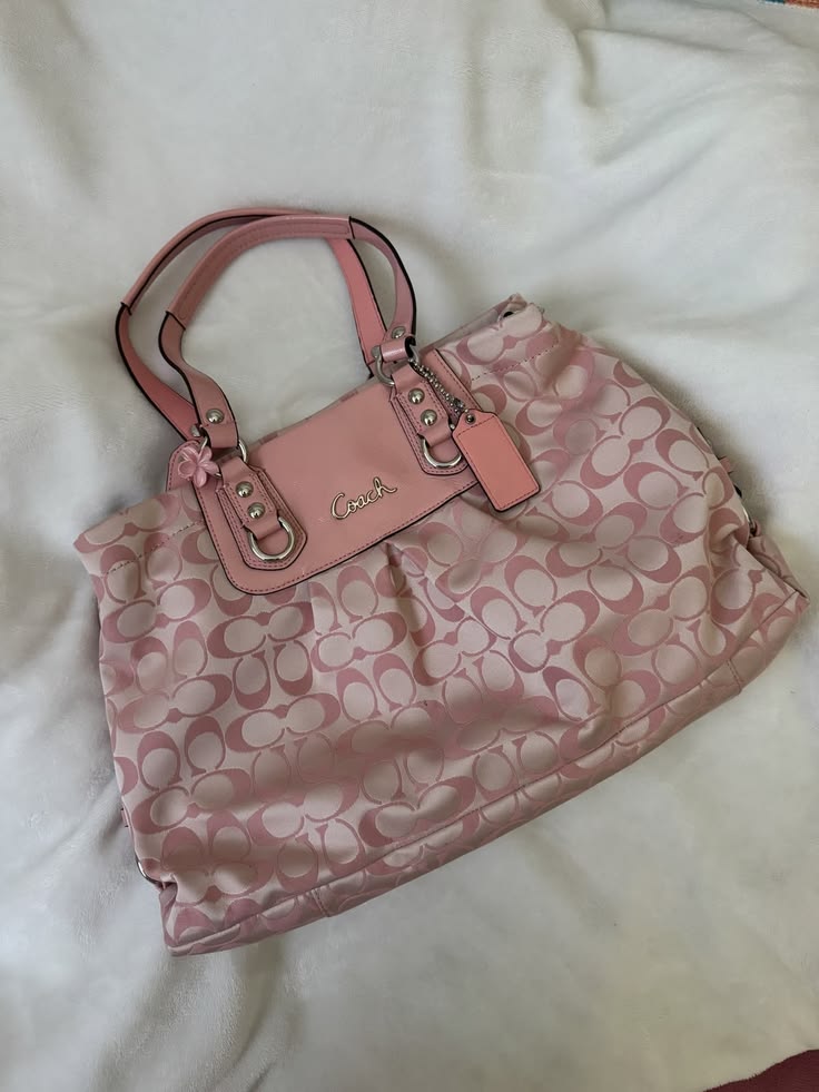 Coach Signature Ashley Shoulder Bag