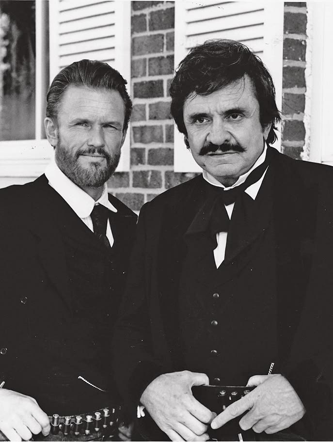 Brothers Jesse and Frank are portrayed by Kris Kristofferson