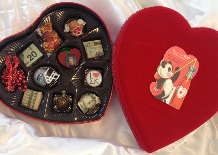 #livingcreative repurpose and per$onali$e those valentine ca