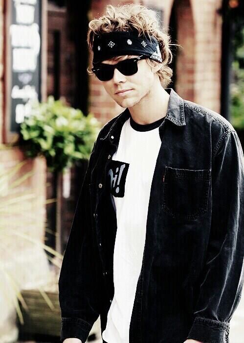 Ashton Irwin