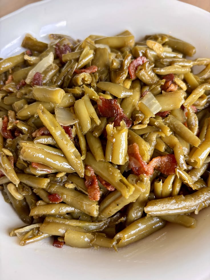 Sweet & Tangy Green Beans with Bacon — Miss Annie's Home + K