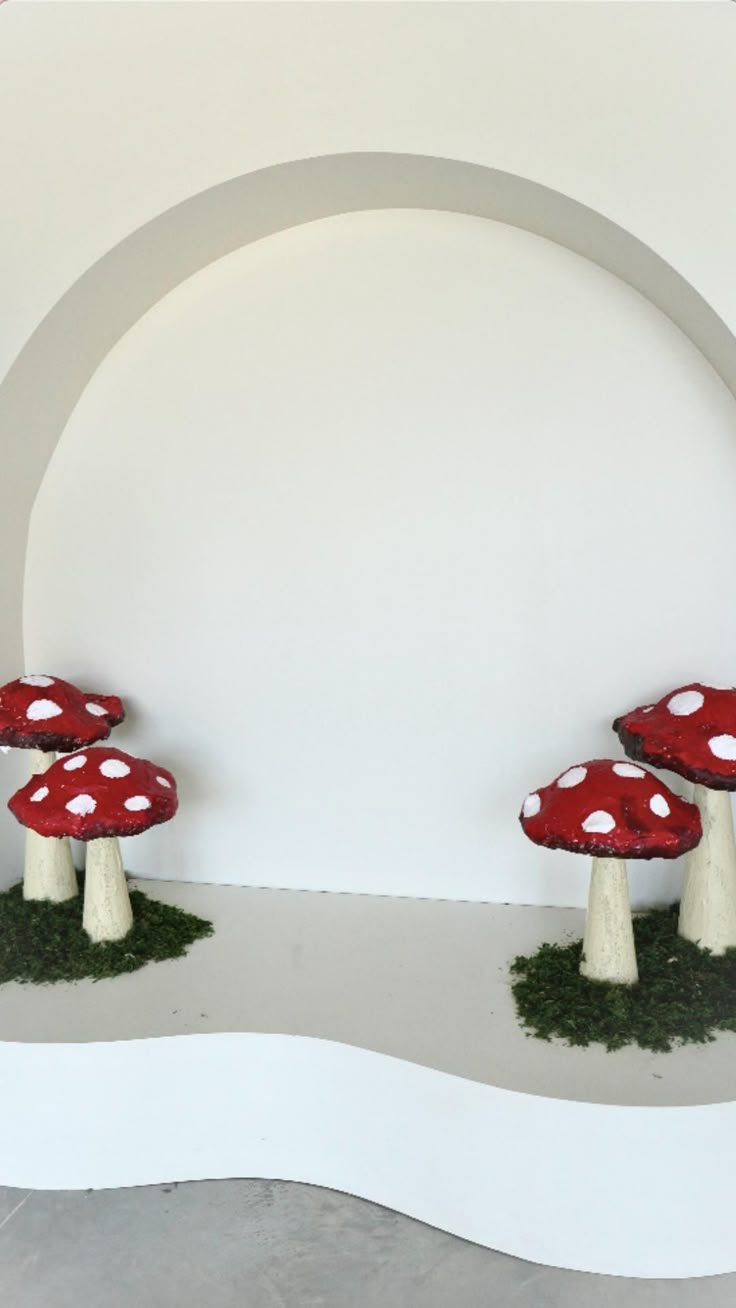 Come make life-size mushrooms with us for our next photo sho