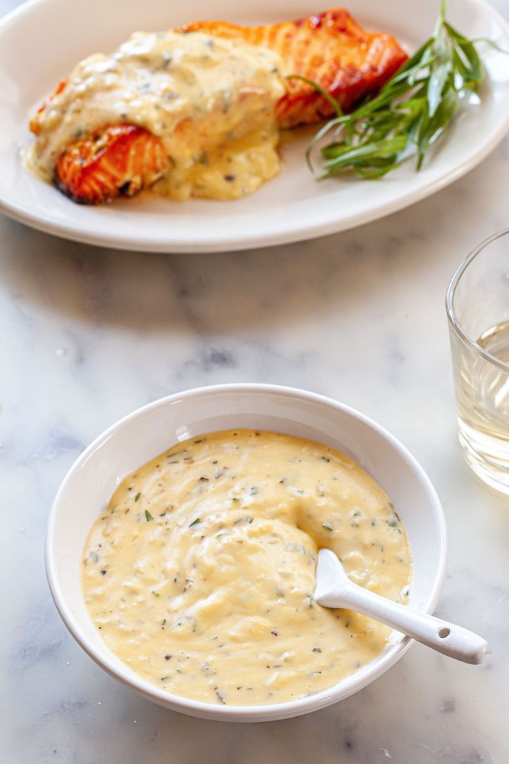 Classic Béarnaise is a creamy, rich and buttery sauce flavor
