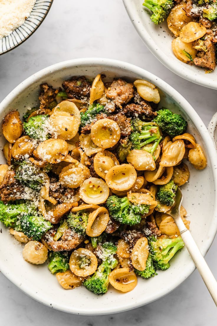 This orecchiette with sausage and broccoli is a delicious an