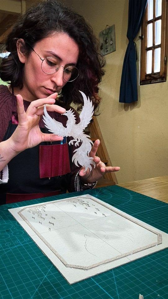 El fuego merecía una tapa A4 🐦‍🔥

cuadernosmagicos.com.ar

E