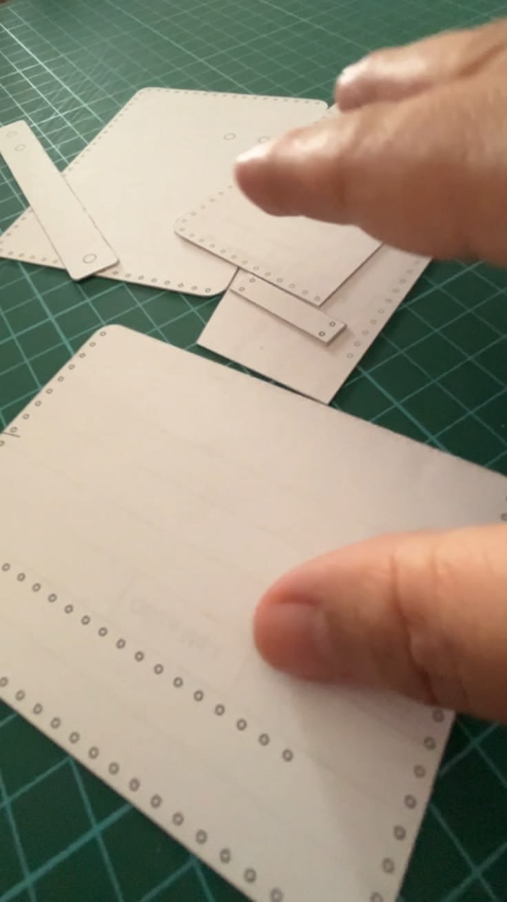 Create this professional-looking two-tone handmade card wall