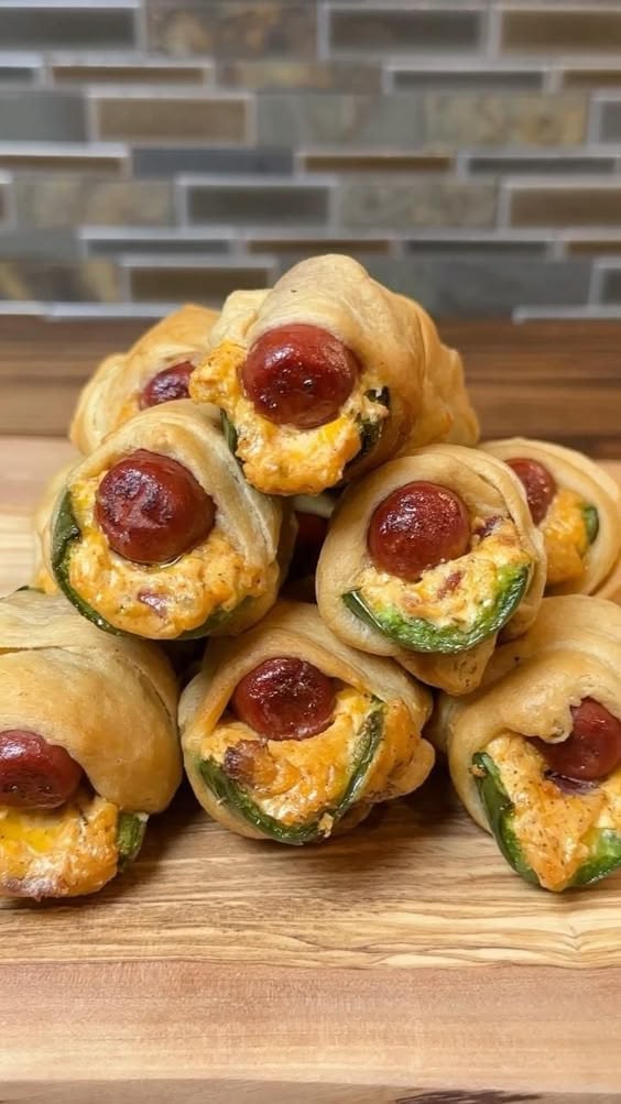 If jalapeño poppers and pigs in a blanket had a baby you wou