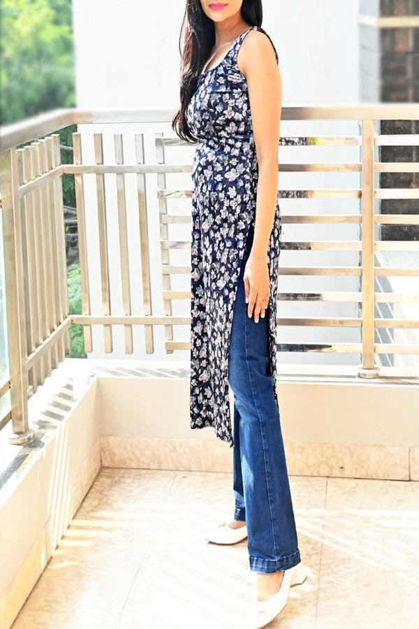 Blue Scoop Neck Printed Velvet Back Keyhole Kurti | Colorauc
