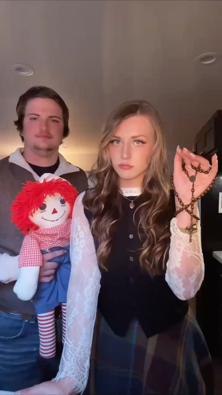 #halloween #annabelle #edandlorrianewarren #spooky #costume
