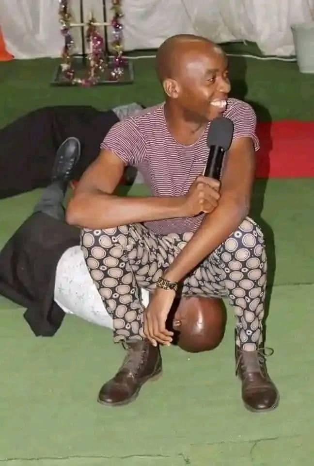 Please give me a bifiting caption 😂