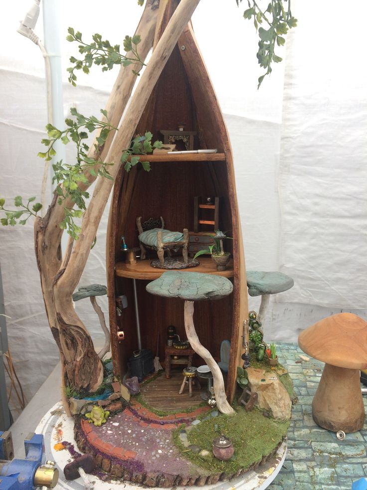 3 story seed pod house.  Protected outdoor display okay.