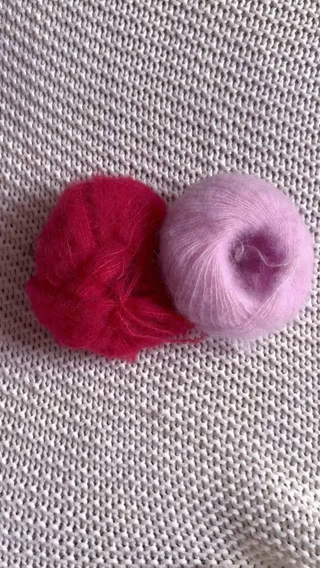 Lesquels vous préférez ? 🧶🎀 

#handmade #knitting #scrunchie