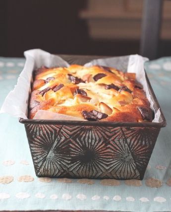 yogurt cake w/ pear + dark chocolate-- Triple Threat...love 