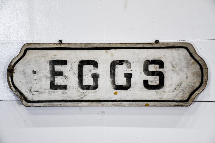 D/S Wooden Egg Sign 11 1/2" x 36" - Jan 09, 2021 | Bright St