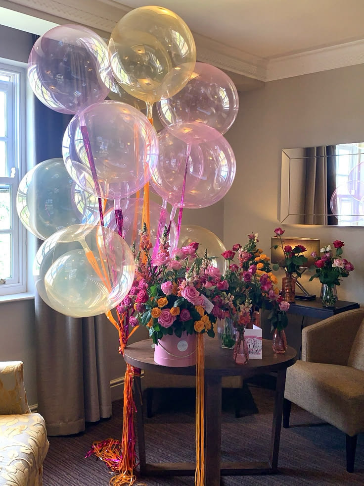 Looking for elegant wedding decor ideas? These crystal clear