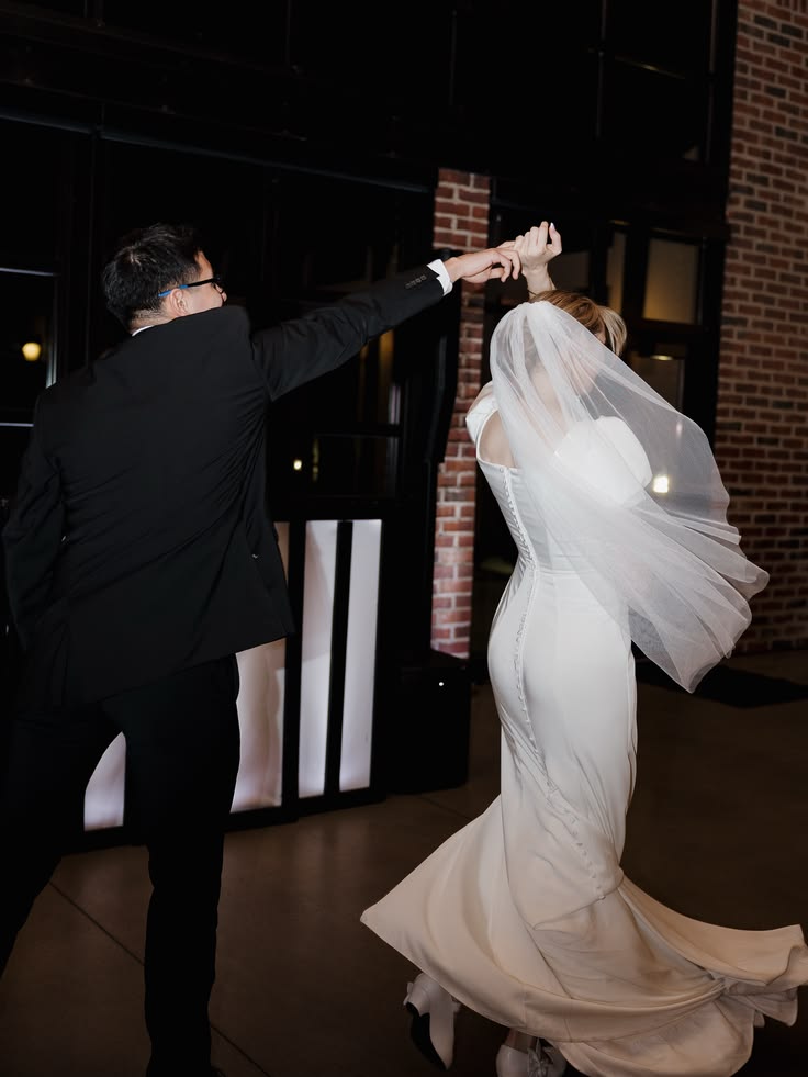 Anna + Eric at @grovestationpg like it’s a scene from a movi