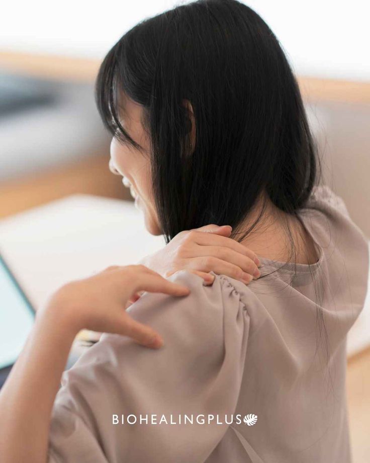 Massage to Loosen Tight Muscles 💆 

Muscle knots aren't just