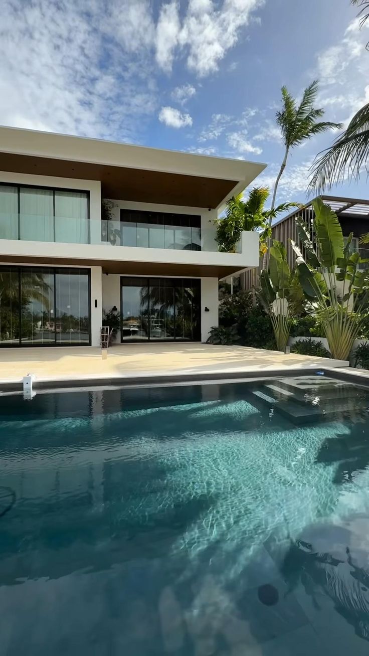 Hurricane Window & Screen installs premium impact windows an