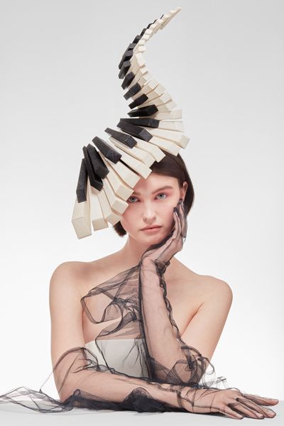 Cerchietto couture: l'accessorio più glamour per le cerimoni