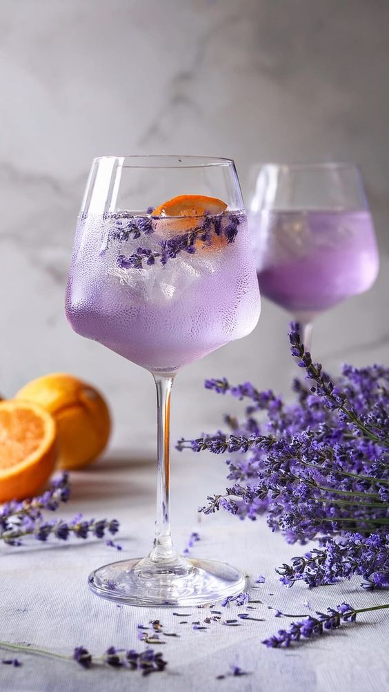 #CocktailCreations #DIYDrinks #HomeBarLife #EntertainingIdea